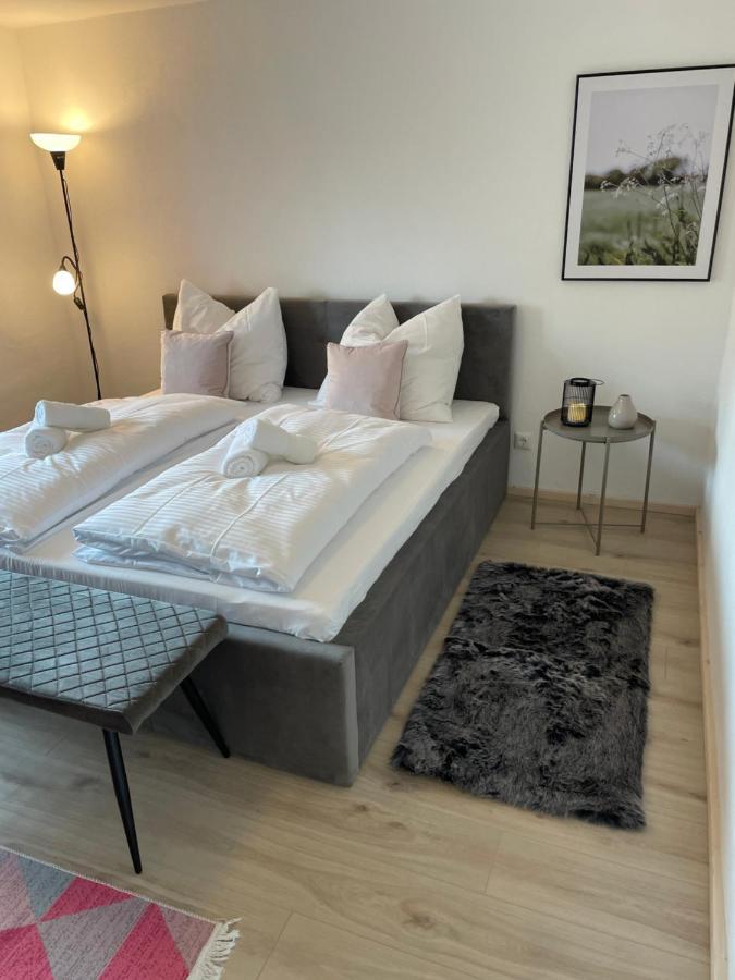 Am Exklusives Loft Mit 3 Schlafzimmern, Netflix, Zentral, Parkplatz Amberg Exterior photo